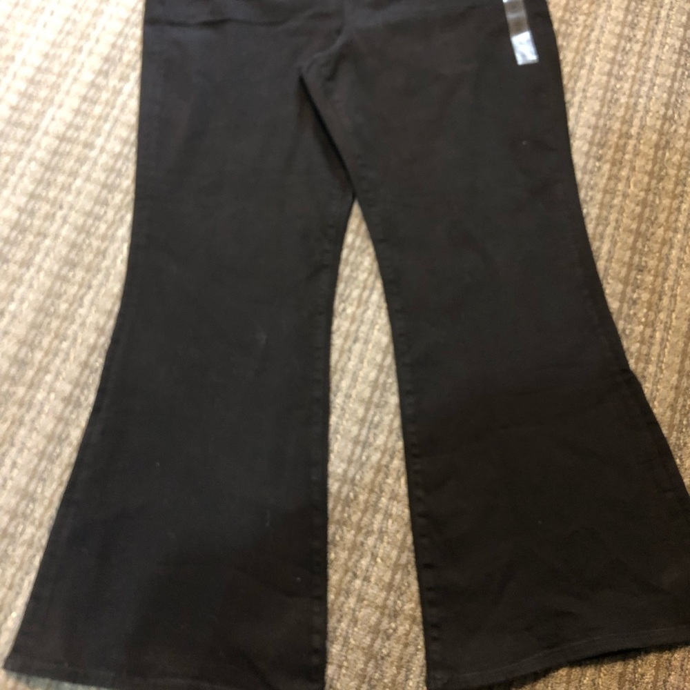 American eagle button fly flare jeans